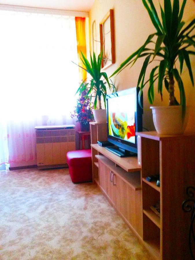 Calm & Sweet Budapest Apartment Bagian luar foto