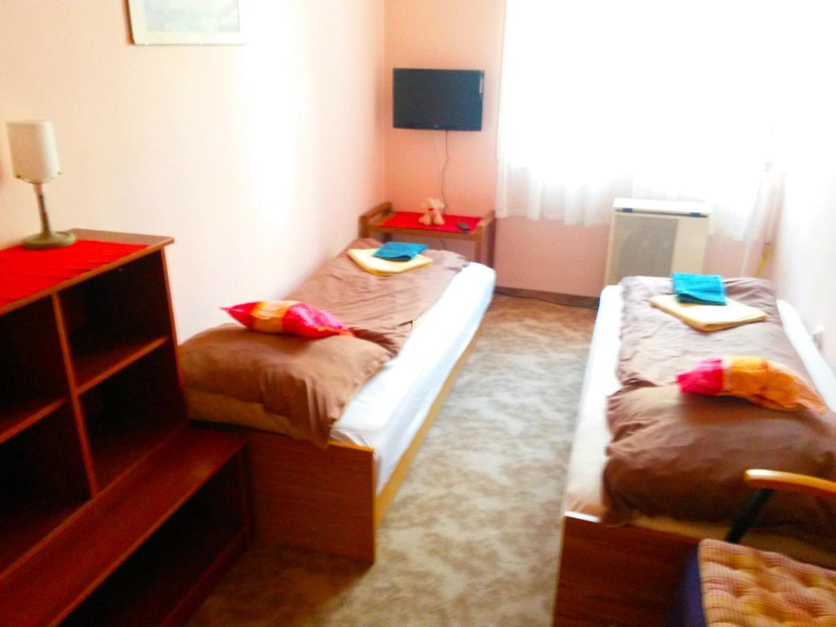 Calm & Sweet Budapest Apartment Bagian luar foto